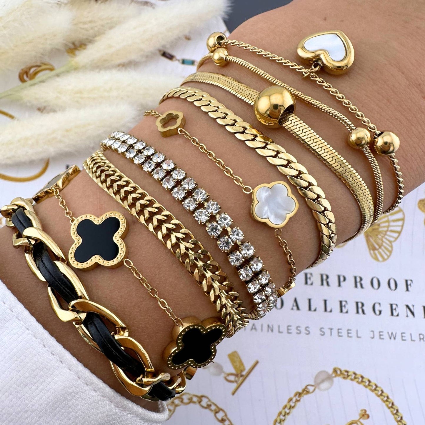 Golden Clovers Luxe Bracelet