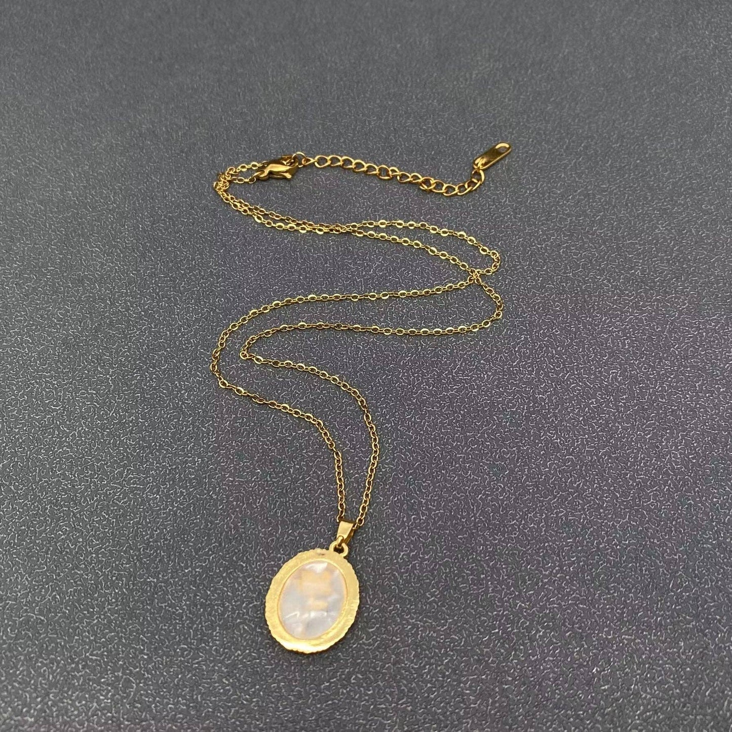 Gold Rose Pearl-Edge Necklace