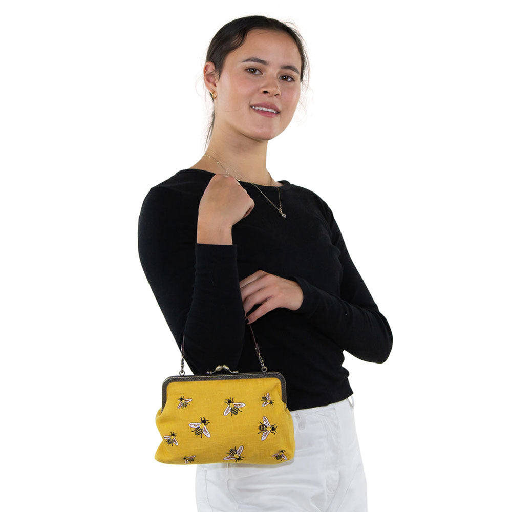 Bees Vintage Kisslock Handbag : Yellow