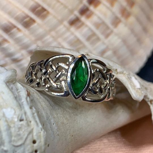 Emily Celtic Knot Ring