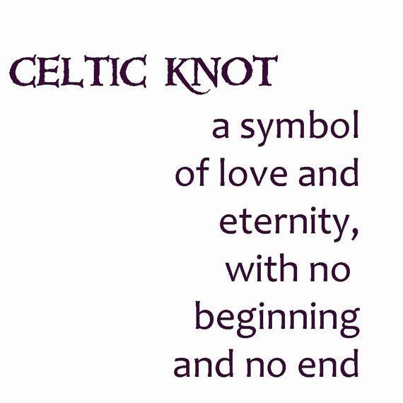Eydís Celtic Knot Ring