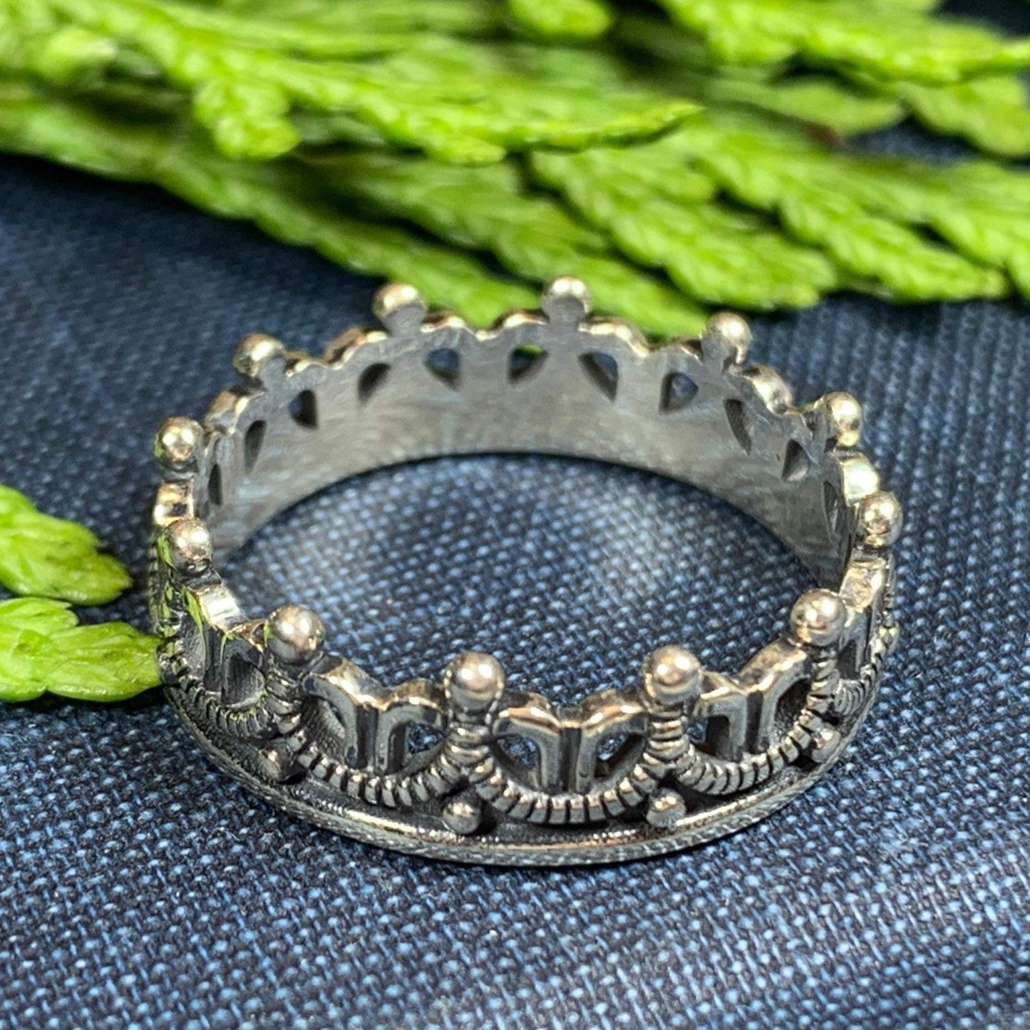 Elizabeth Crown Ring