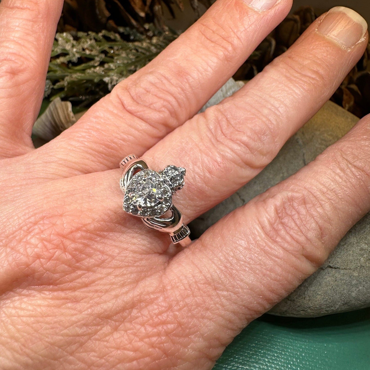 Evermore Claddagh Promise Ring