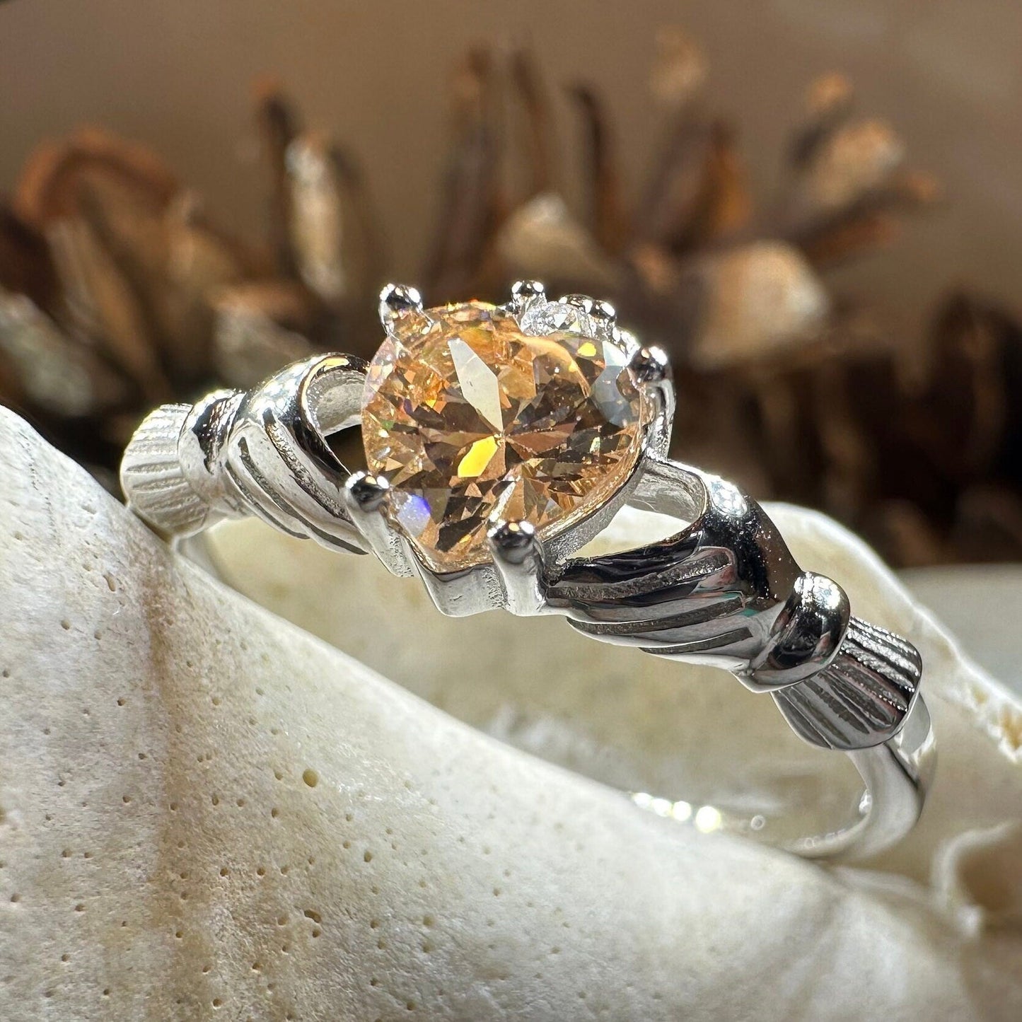 Champagne Toast Claddagh Ring