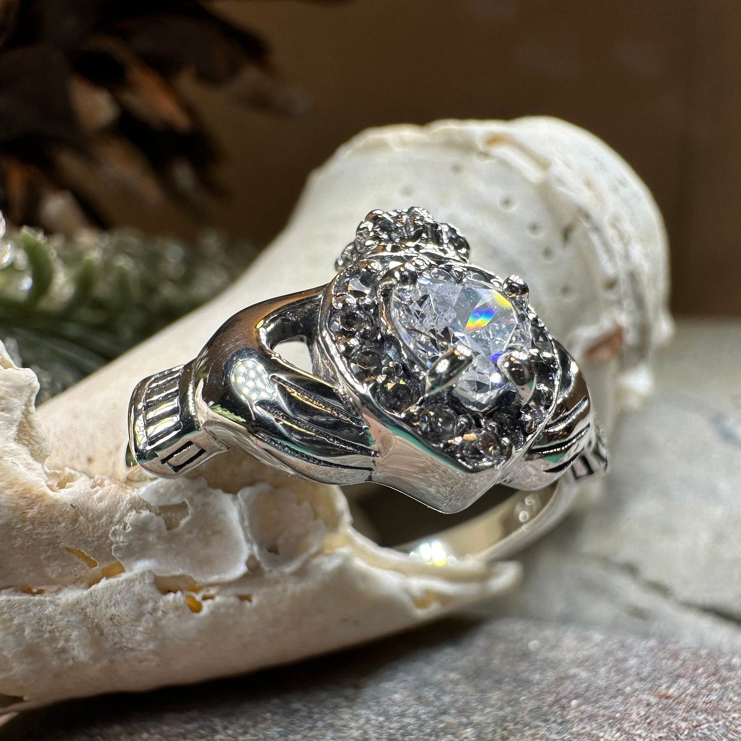Evermore Claddagh Promise Ring