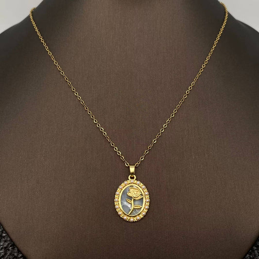Gold Rose Pearl-Edge Necklace