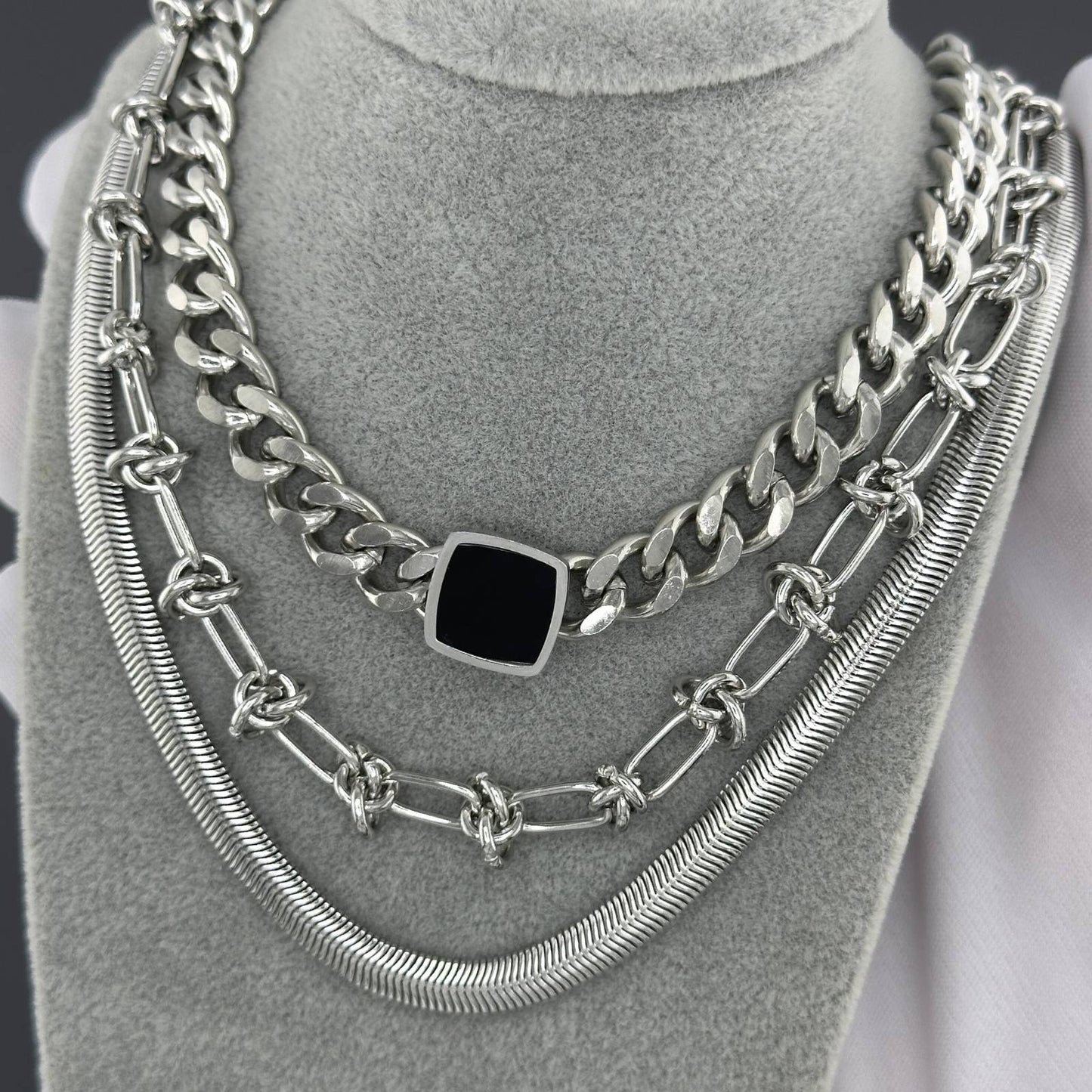 Infinity Link Chain Necklace