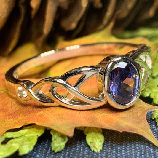 Andie Trinity Knot Ring
