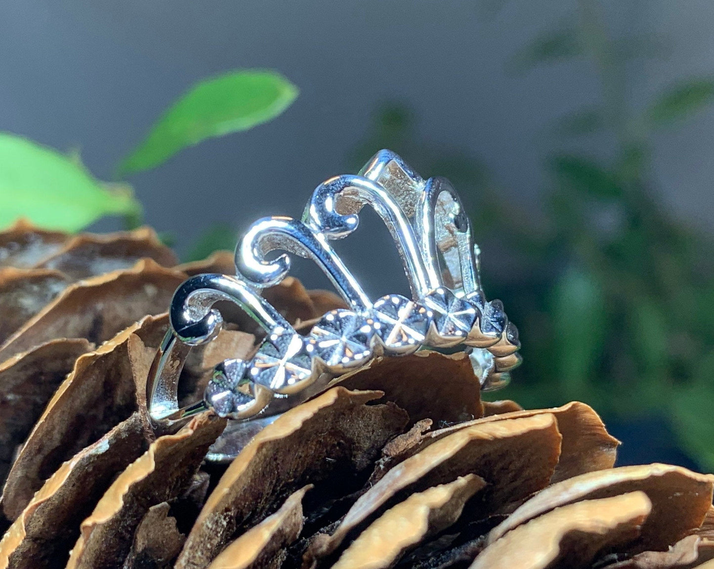 Anne Crown Ring