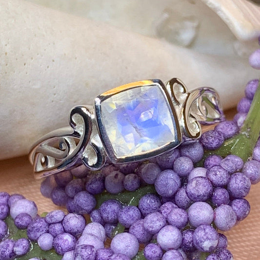 Coriena Moonstone Ring