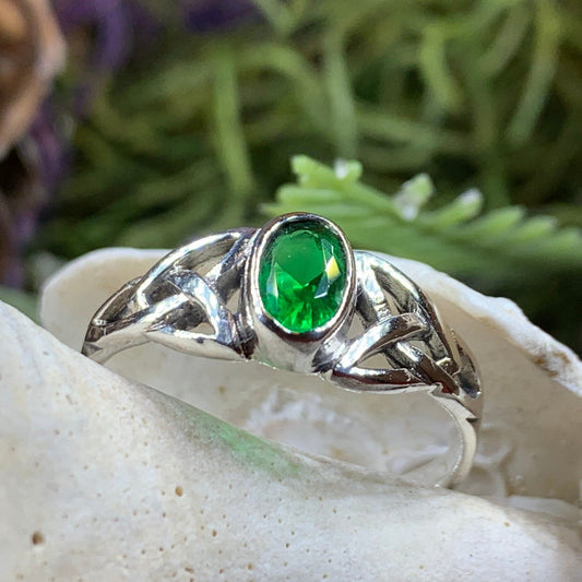 Faelyn Trinity Knot Ring